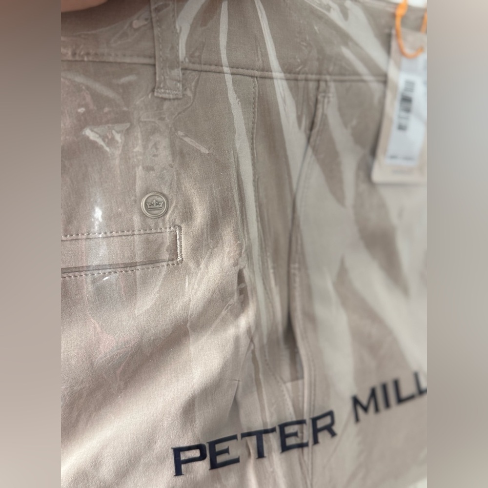 NWT! Peter Millar Shackleford Performance Hybrid Short, 36” Beige - Picture 5 of 5